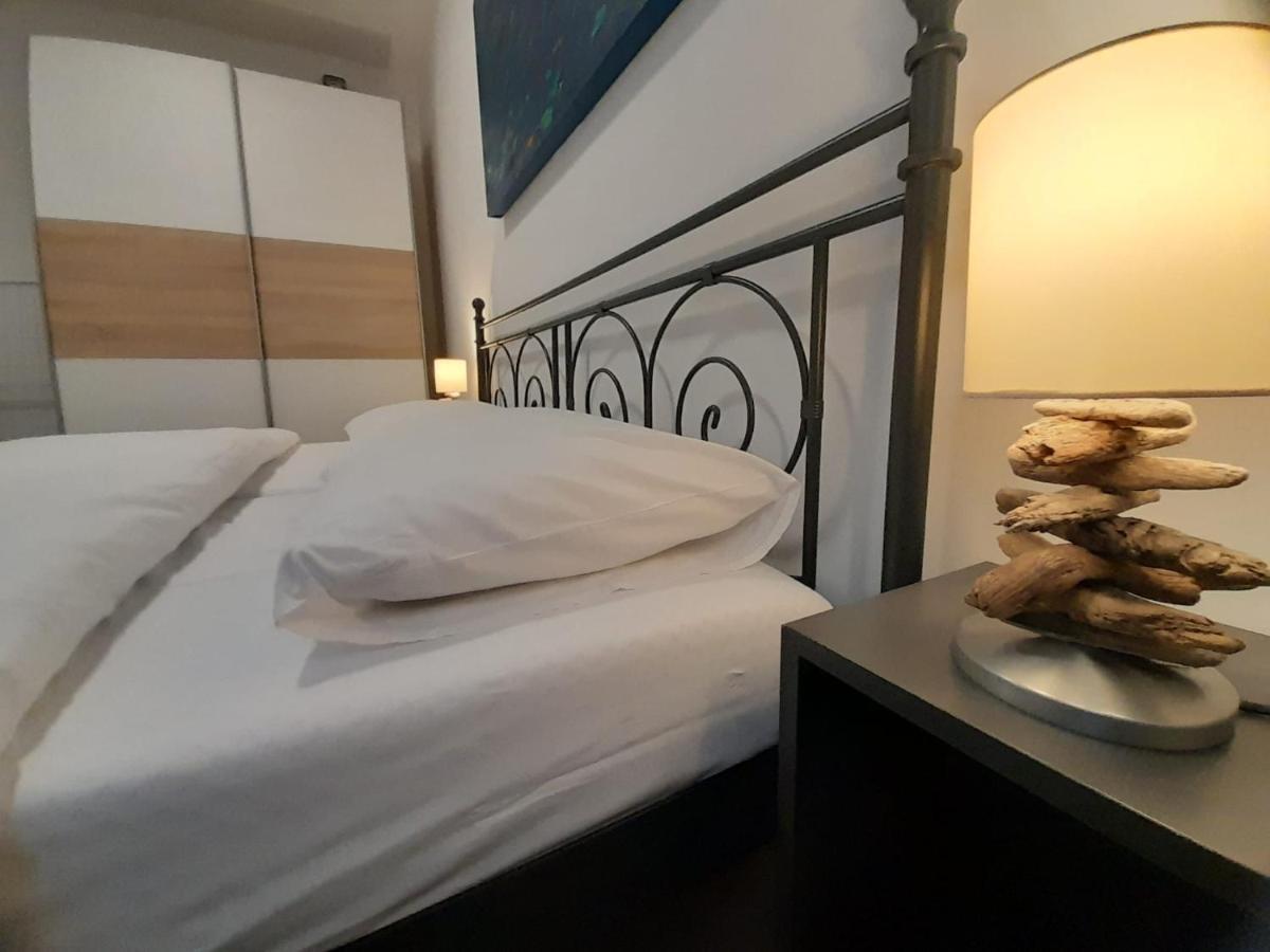 Apartman Vitamare 160 M From The Beach Novi Vinodolski Exterior foto